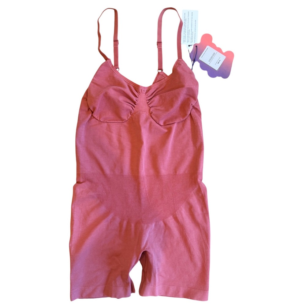 Yitty Smooth As Hell Short Onesie Don't Clay With Me Pink‎ Bodysuit Medium NEW